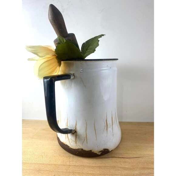 Vintage Enamelware Coffee Pot Pitcher With Rolling Pin Faux Flower Vignette - Picture 3 of 8